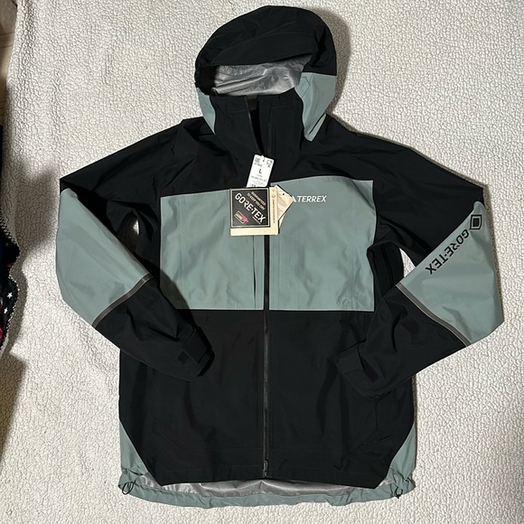 BRAND NEW adidas - Terrex XPloric GTX Jacket - Picture 1 of 11